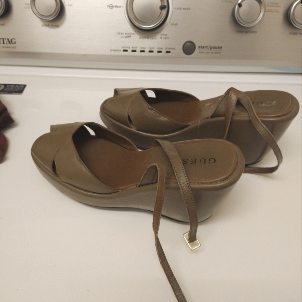 Platform peep toe, olive shoes